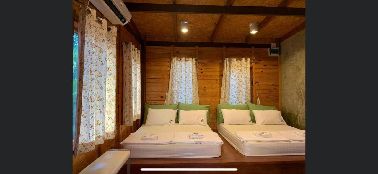 אמפווה Nung Ni Bang Khon Thi Resort מראה חיצוני תמונה